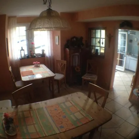 Gaestehaus Burg Molbach 3* Kreuzau