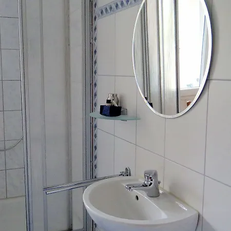 Gaestehaus Burg Molbach 3* Kreuzau