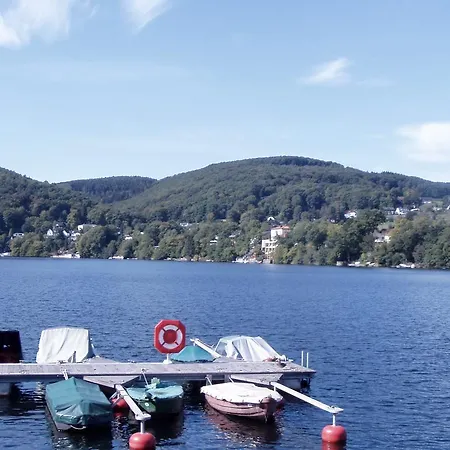 בית הארחה Gaestehaus Burg Molbach Kreuzau