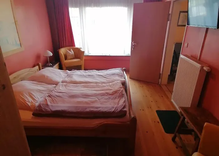 Gaestehaus Burg Molbach Kreuzau