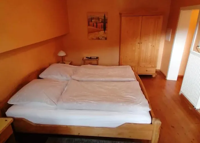 Affittacamere Gaestehaus Burg Molbach Kreuzau