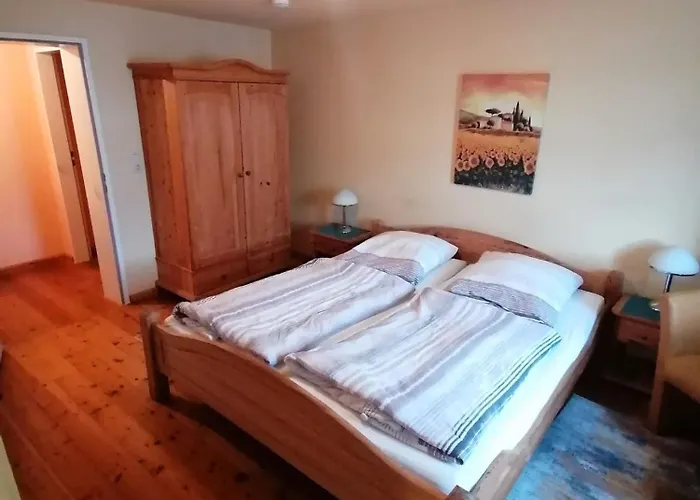 게스트하우스 Gaestehaus Burg Molbach