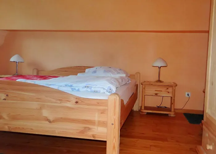 Affittacamere Gaestehaus Burg Molbach 3*