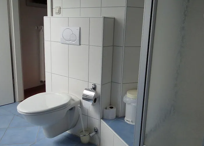 Gaestehaus Burg Molbach 3* Kreuzau