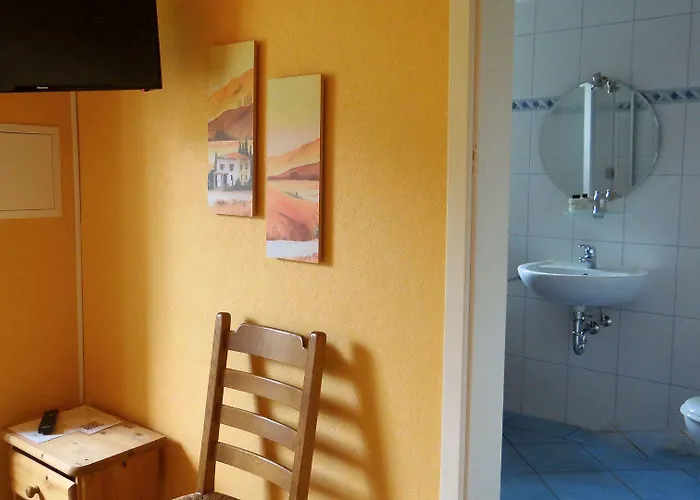 Gaestehaus Burg Molbach