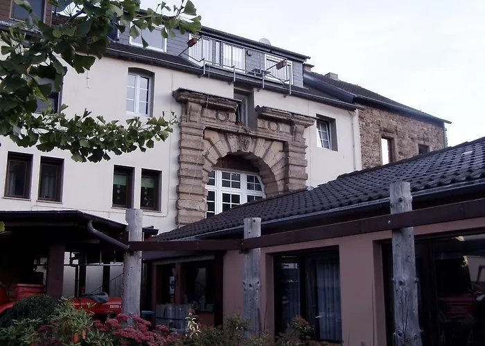 Gaestehaus Burg Molbach Affittacamere