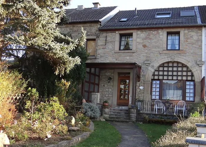 Gaestehaus Burg Molbach 3* Kreuzau